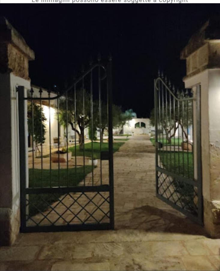 Room In Bb - Stunning Quadruple Room In Ancient Masseria Near The Sea In A Quiet Olive Trees Ostuni Exterior photo